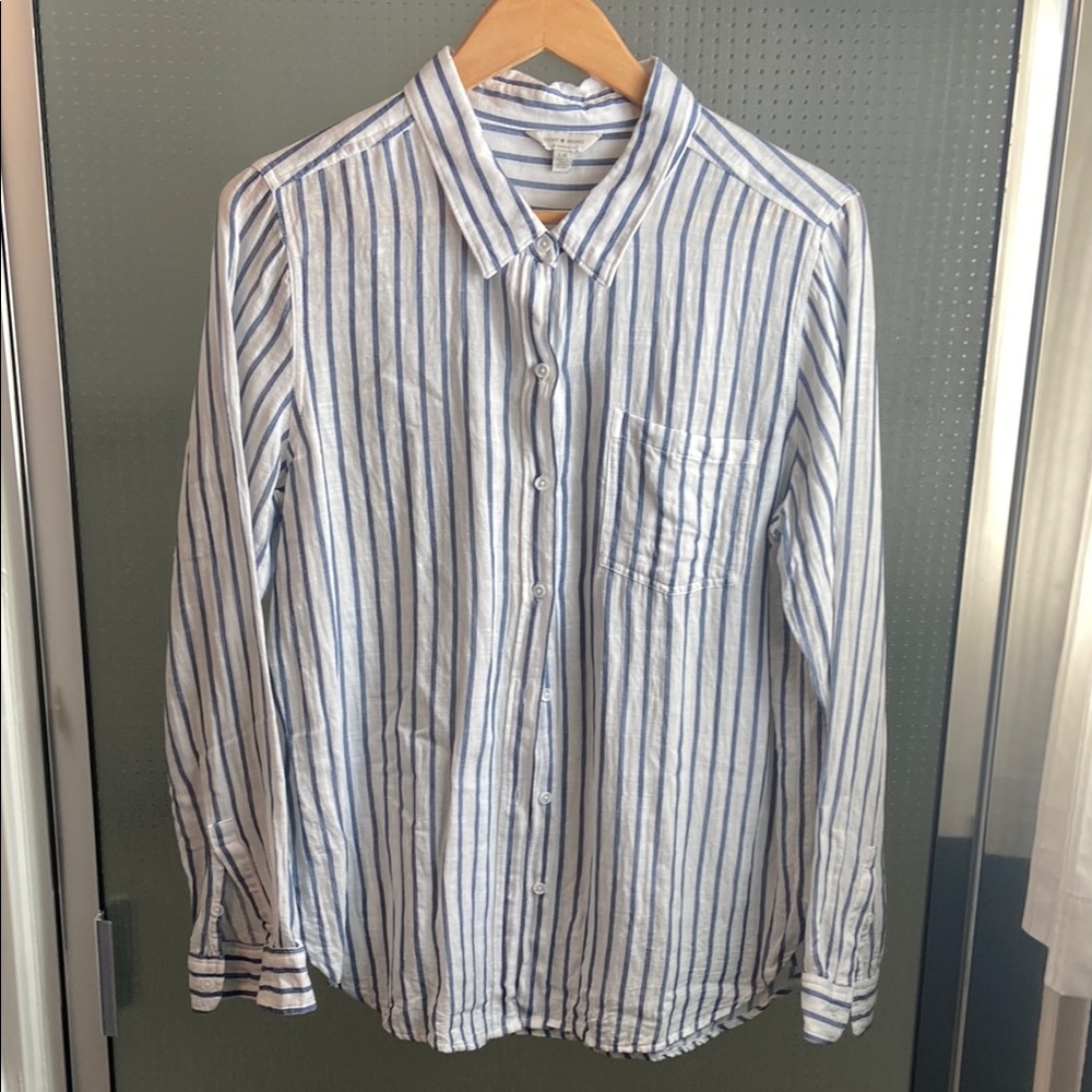 Lucky Brand Women’s Linen Blue and White Striped Button-Up Shirt